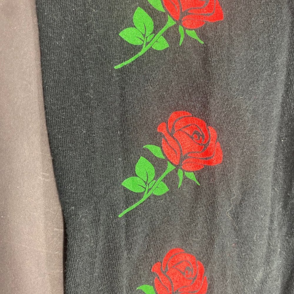 SCW Roses Tshirt - Picture 2 of 4